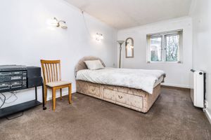 Bedroom- click for photo gallery